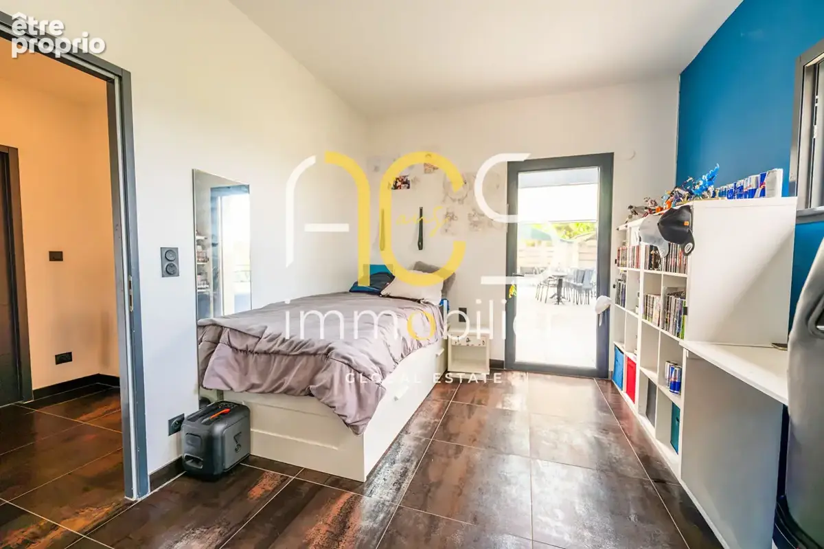 Achat Vente Villa Type 5 185m² Extérieur Jardin Piscine Garage - photo 23