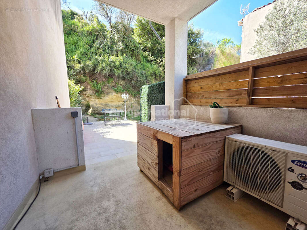 Appartement à SAINT-CHAMAS