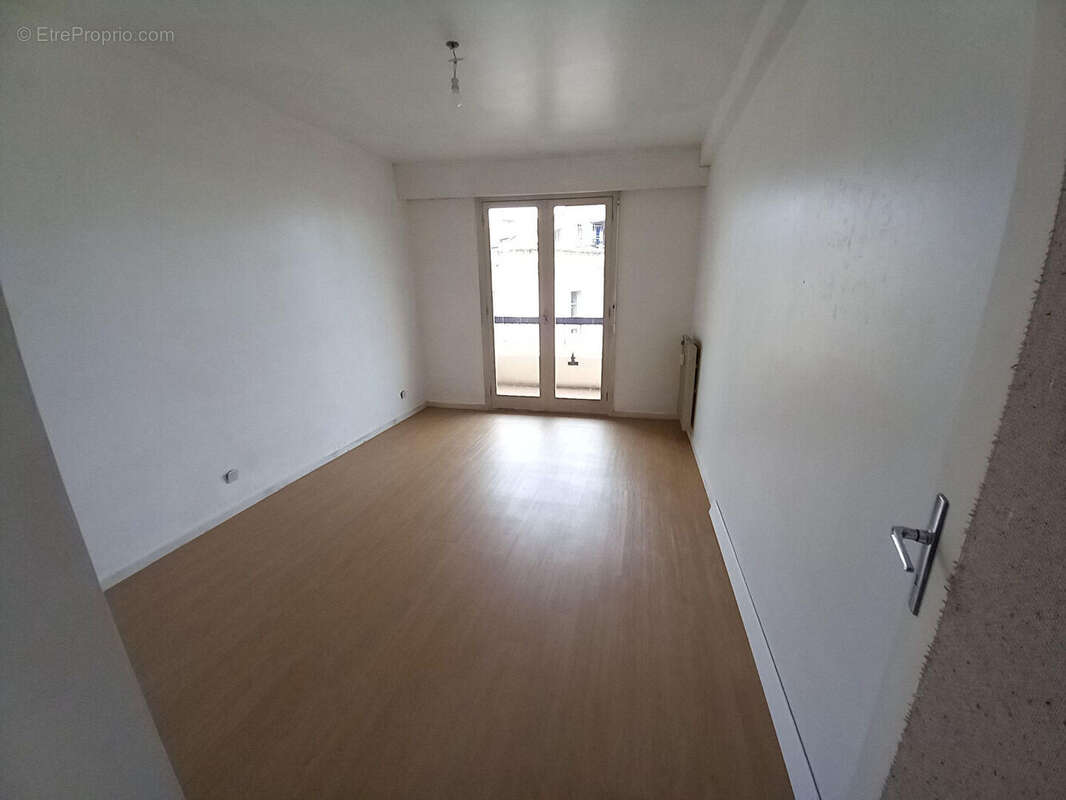 Appartement à HYERES