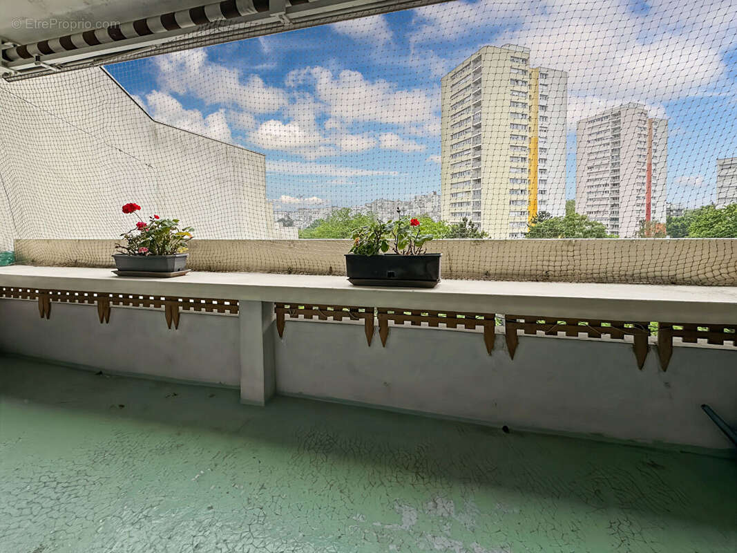 Appartement à ROSNY-SOUS-BOIS