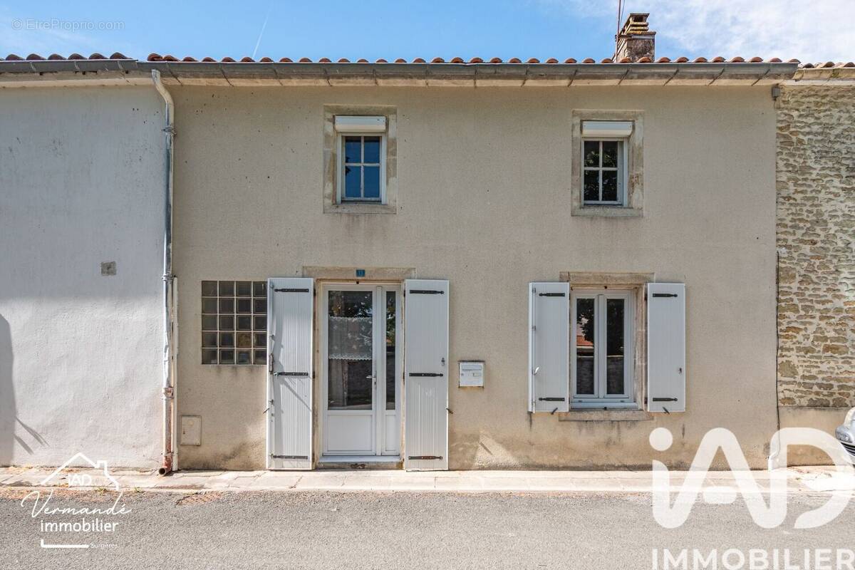 Photo 1 - Maison à MURON