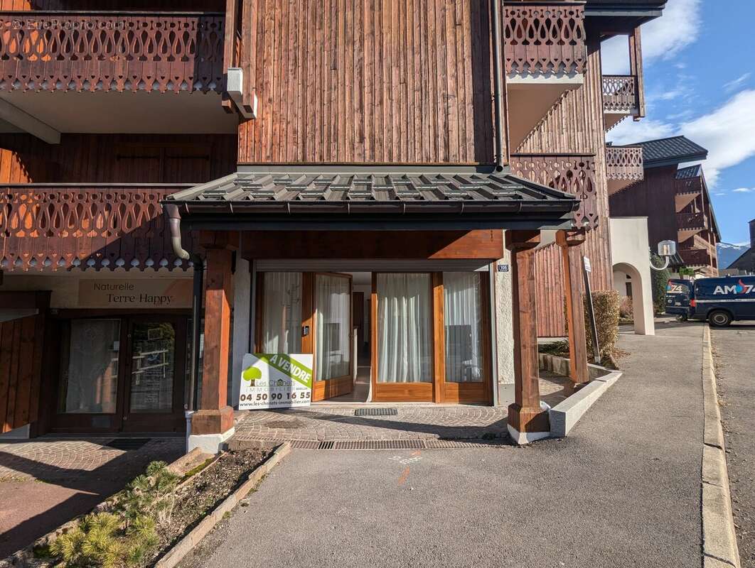 Appartement à MORILLON