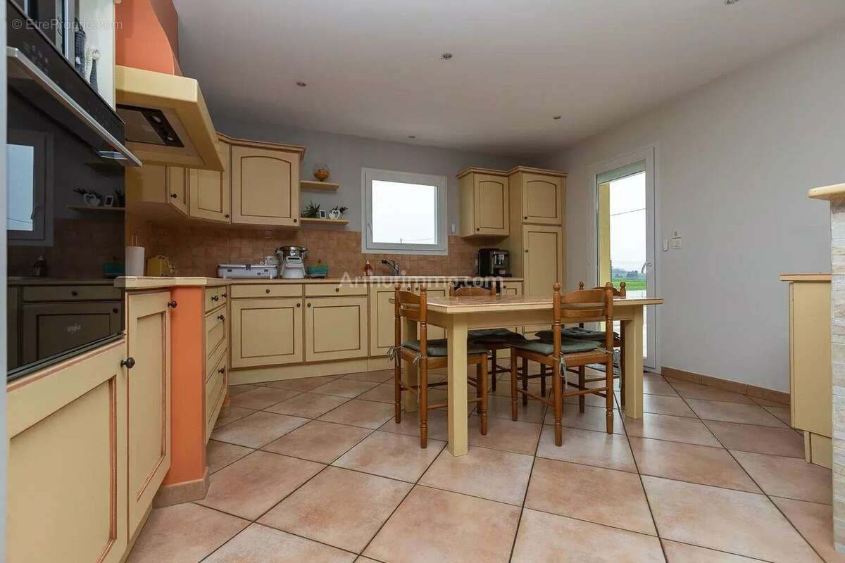 Maison à VIGNIEU