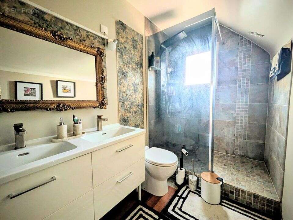 Maison à HEROUVILLE-SAINT-CLAIR