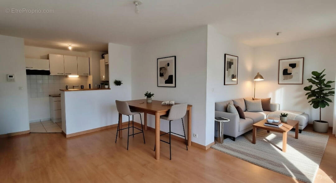 Appartement à CHARTRES-DE-BRETAGNE