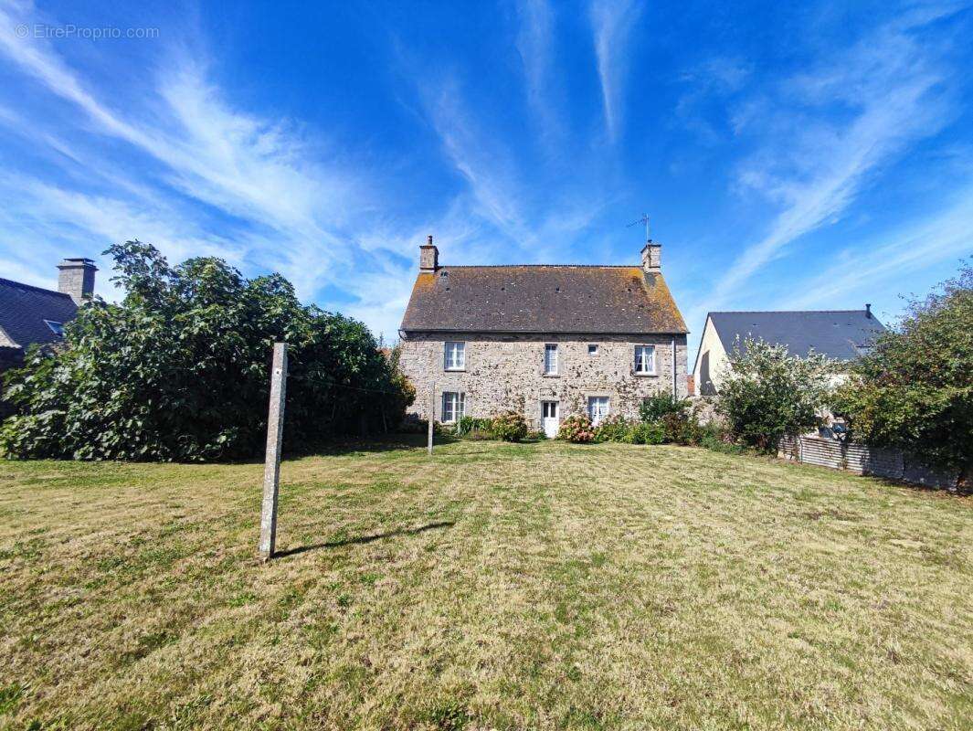 Maison à GATTEVILLE-LE-PHARE