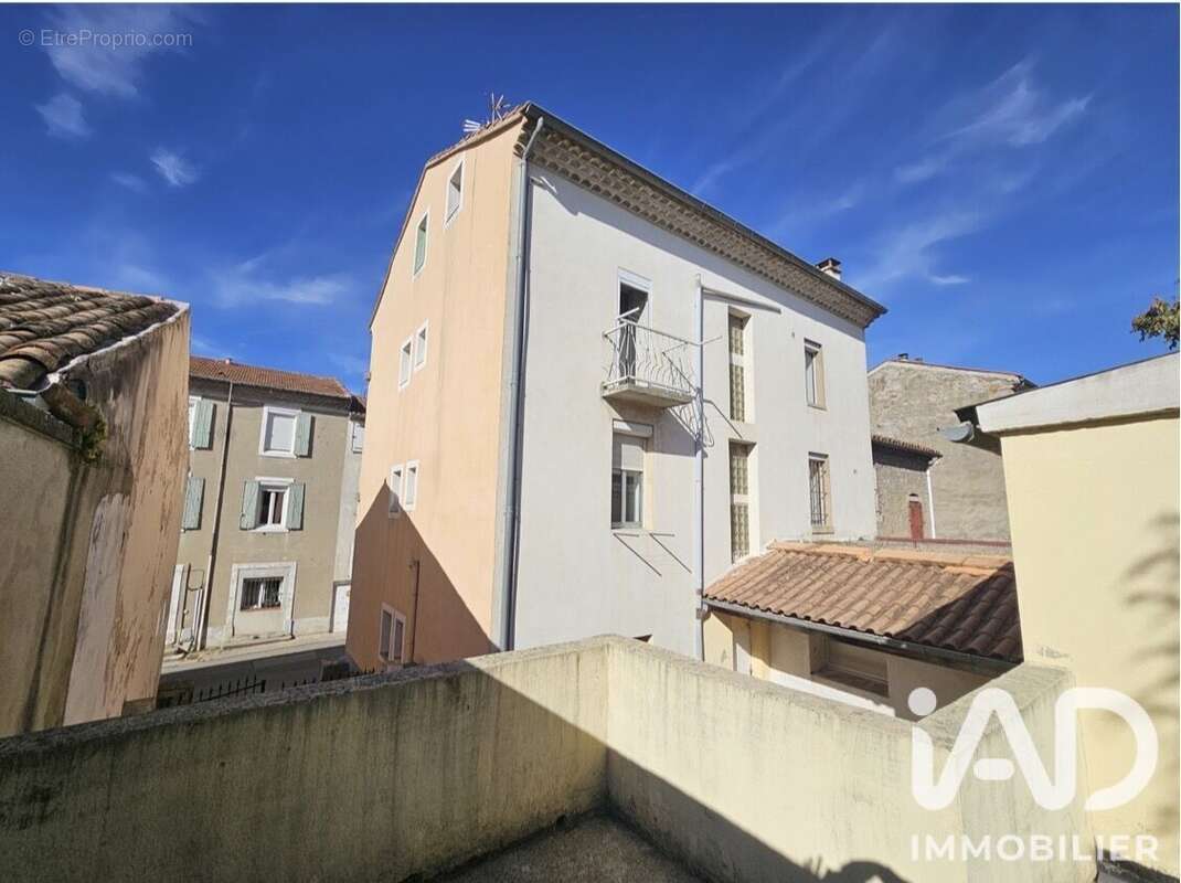 Appartement 245 m² à Ales  - photo 2