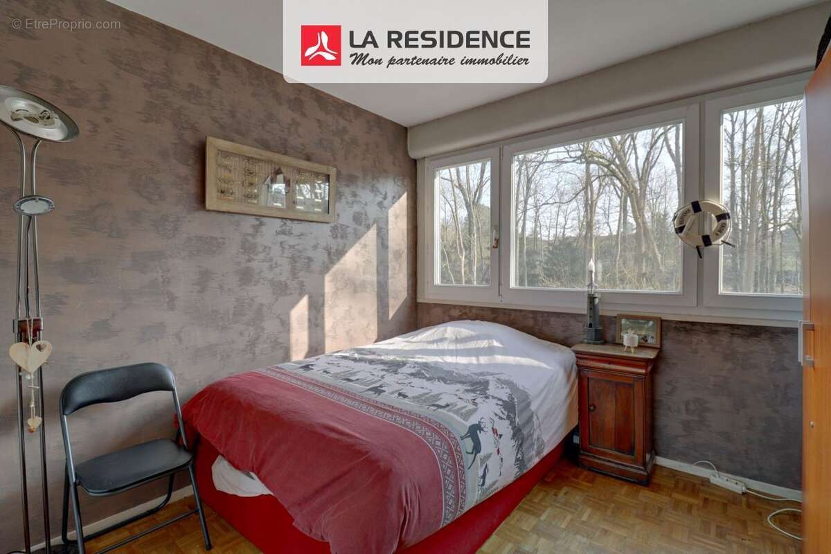 Appartement à VERNEUIL-SUR-SEINE