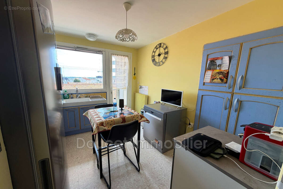 Appartement à BEZIERS