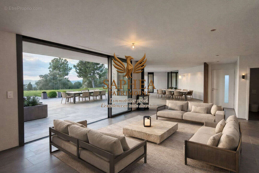 Maison à LA CADIERE-D'AZUR