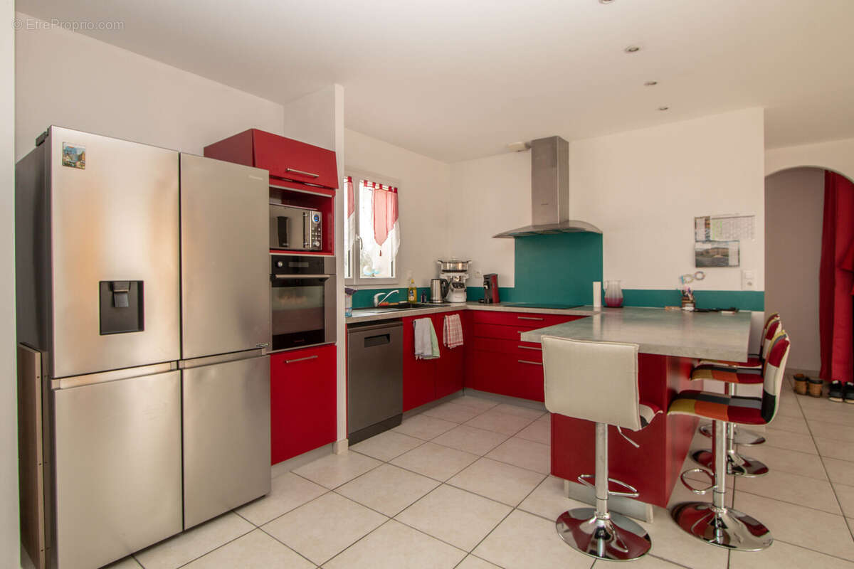 Maison à VERNEUIL-SUR-VIENNE