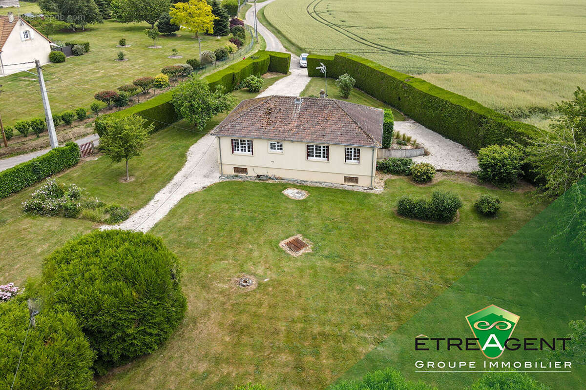 Maison NOGENT-LE-SEC - 82 m² - 3 chambres - photo 3