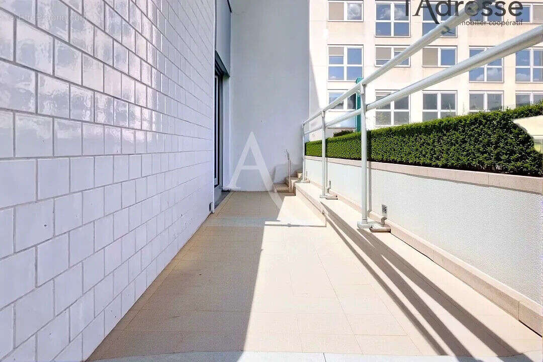 Appartement à SURESNES