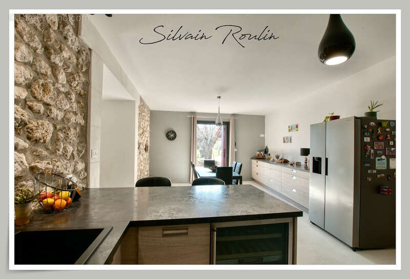 Maison à MALATAVERNE