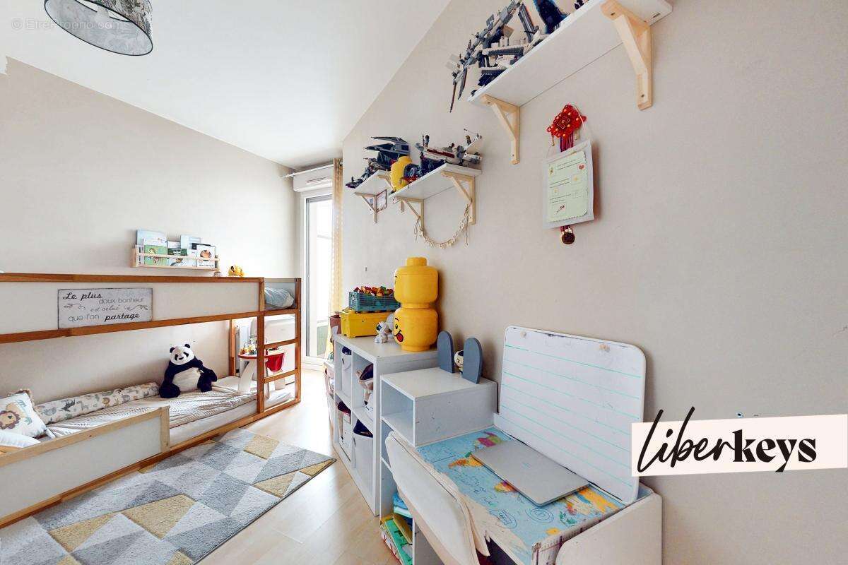 Appartement à COLOMBES