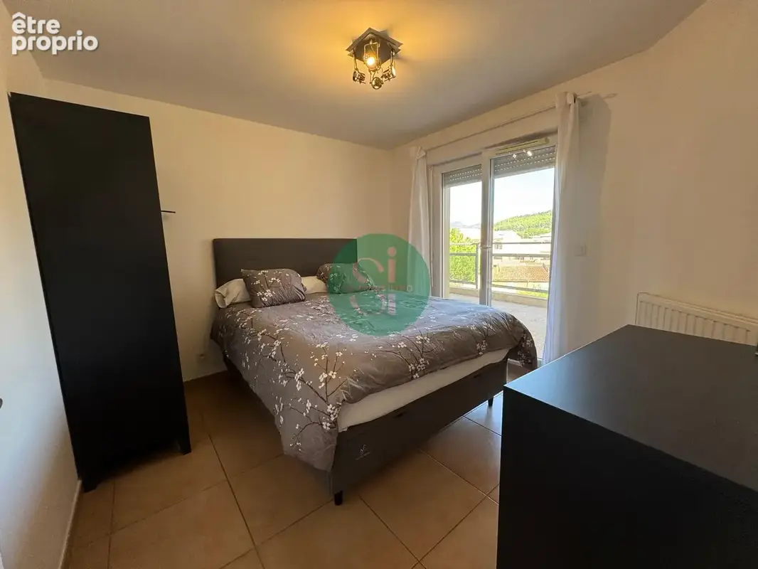 T3 64 m2 Dernier Étage — Vue Panoramique Six Fours Les Plages  & Fort — Terrasse 16 m2 & Parking - photo 6