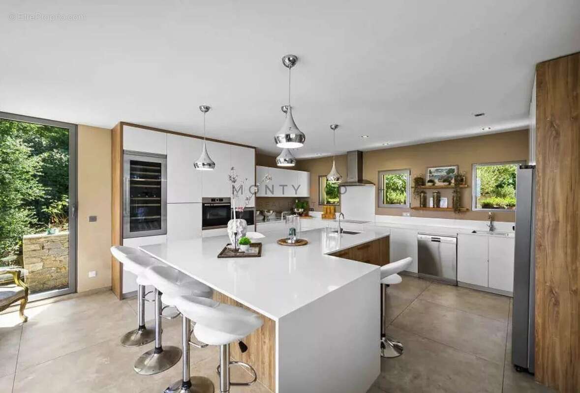 Vente villa contemporaine avec piscine , proche des plages , Ramatuelle - photo 6