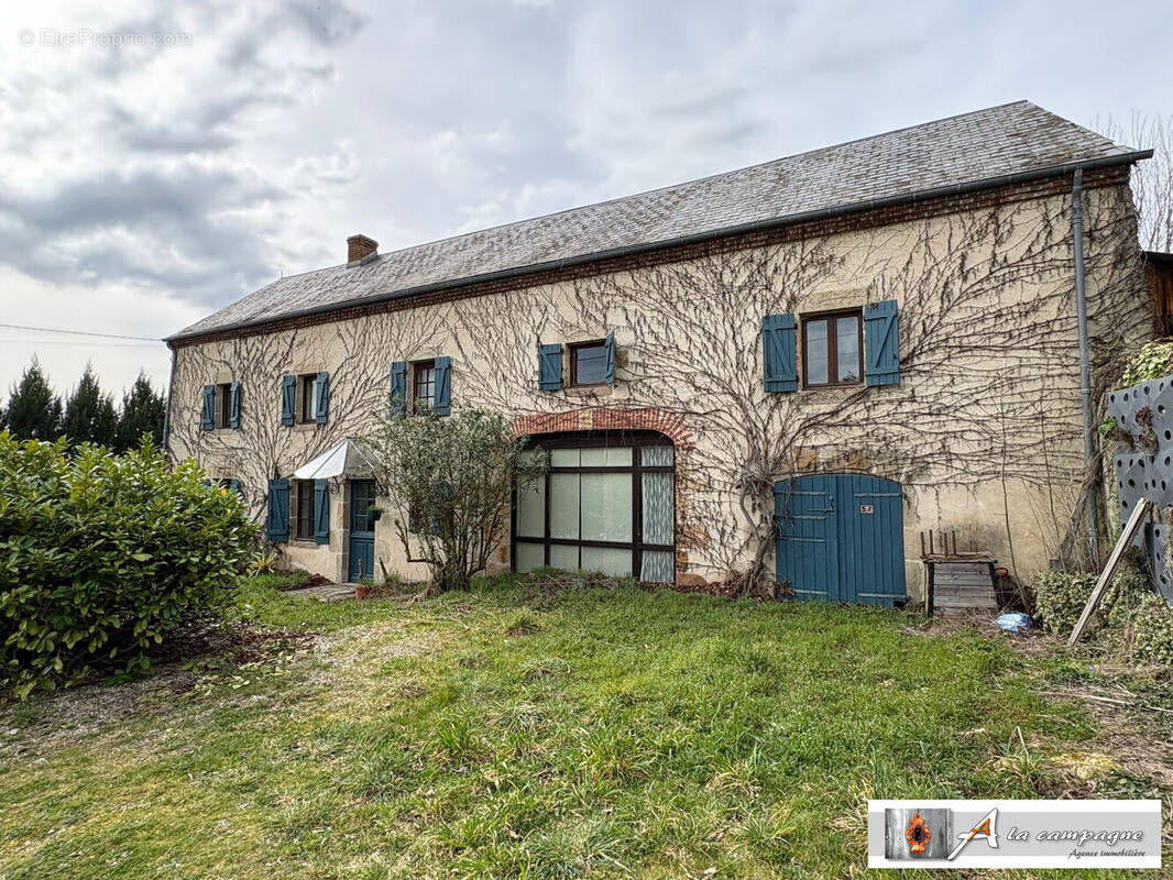 Maison à SAINT-HILAIRE