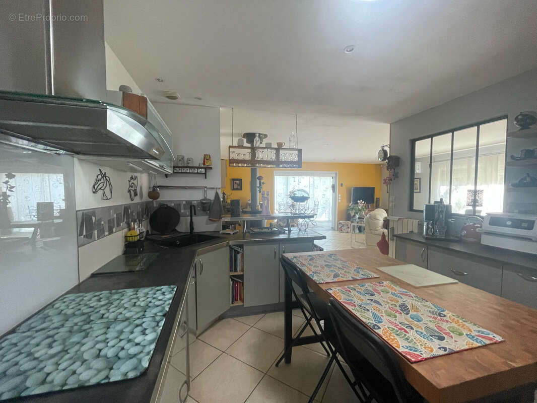 Maison à SAINTE-EULALIE