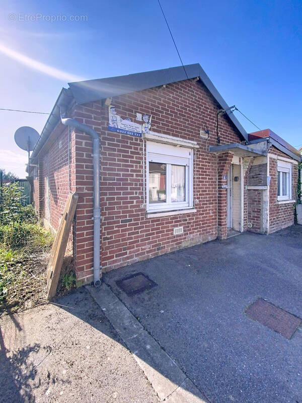 Maison à CATILLON-SUR-SAMBRE