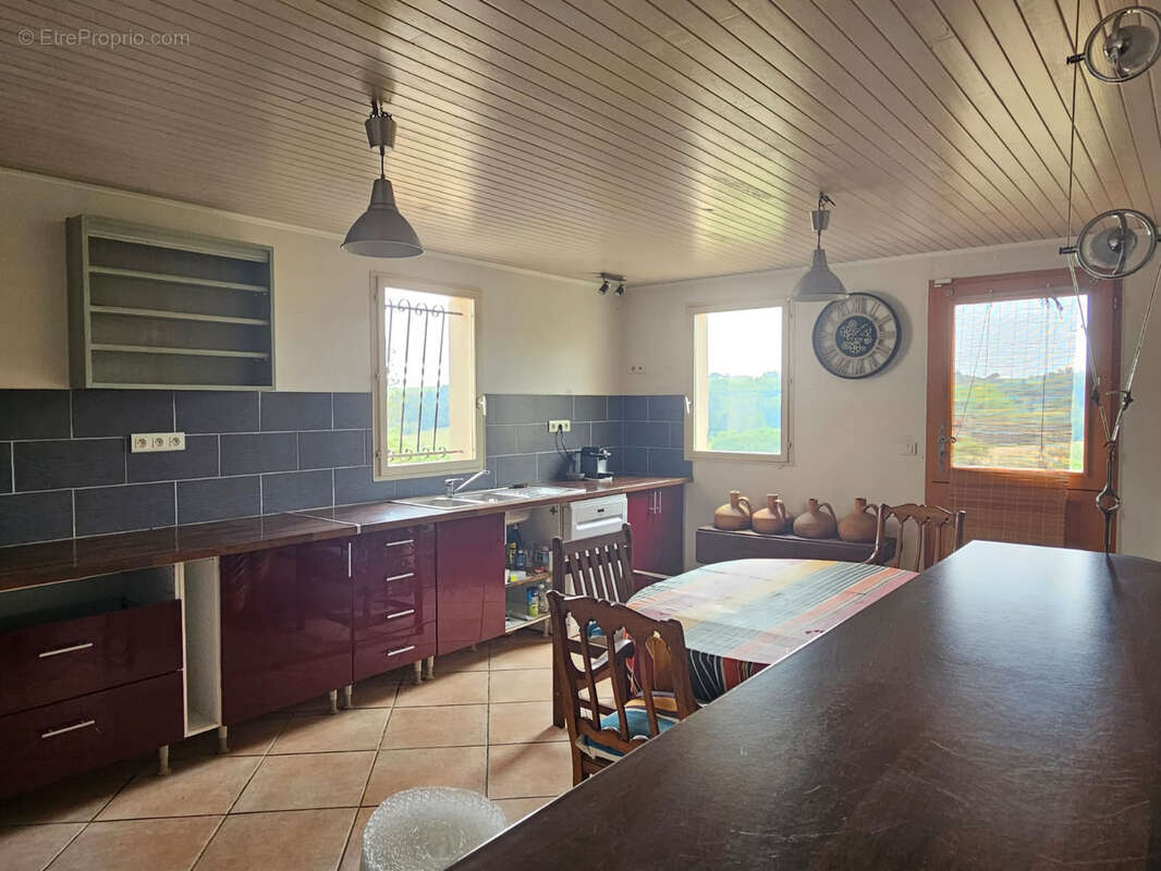 Maison à SAINT-EXUPERY