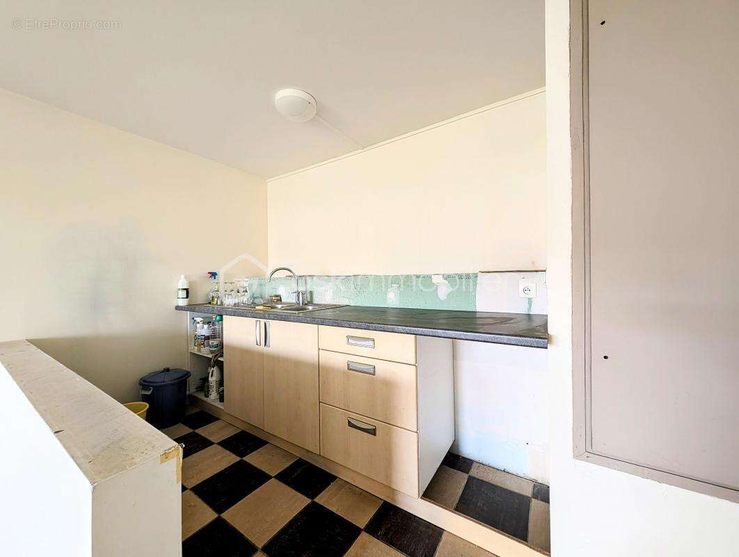 Commerce à DEAUVILLE