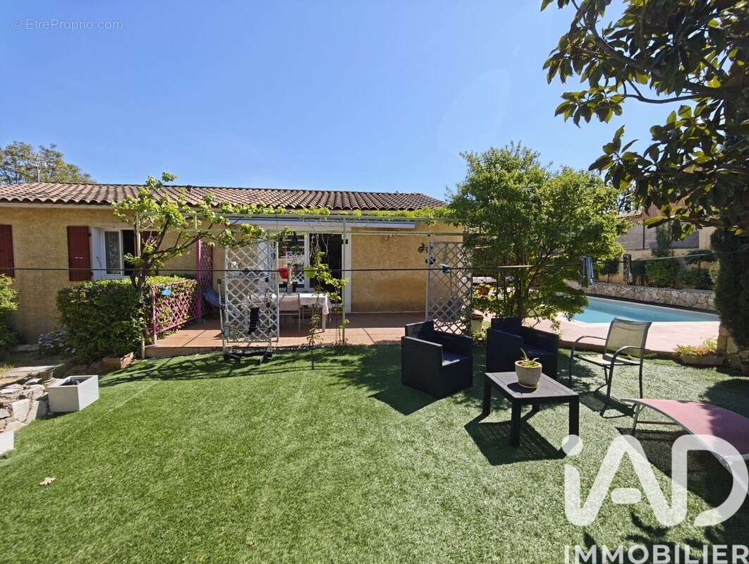 Maison 101 m² à Brignoles  - photo 4