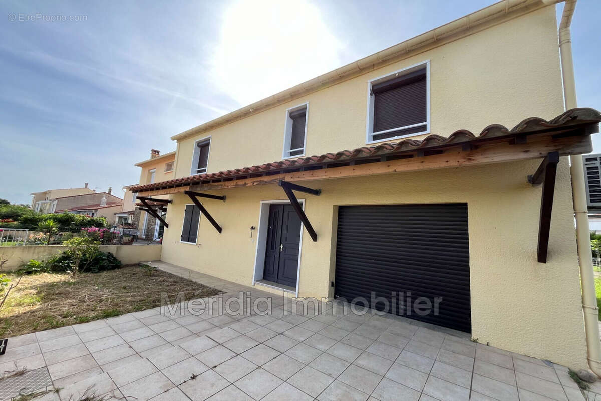 Maison à MILLAS