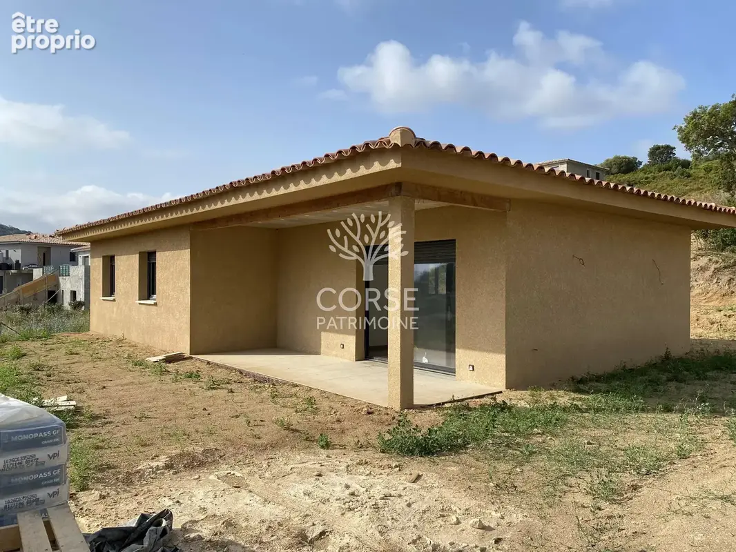 Maison à SOTTA