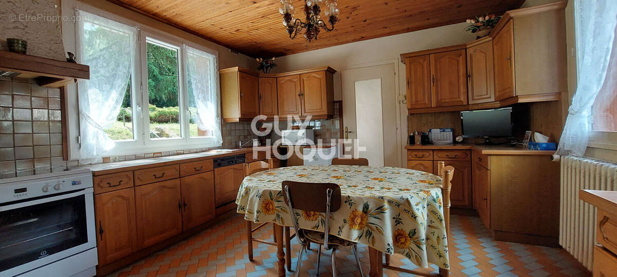 Maison à MEZIERES-SUR-SEINE