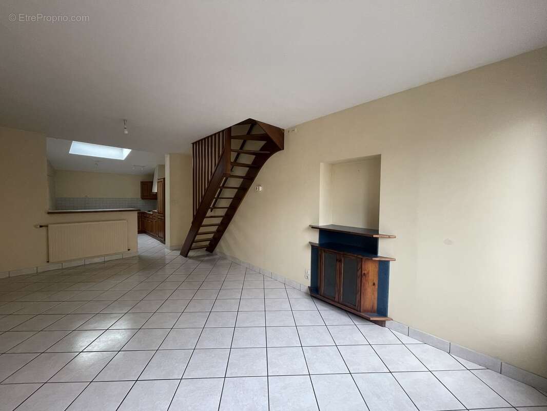 Maison à LES HERBIERS