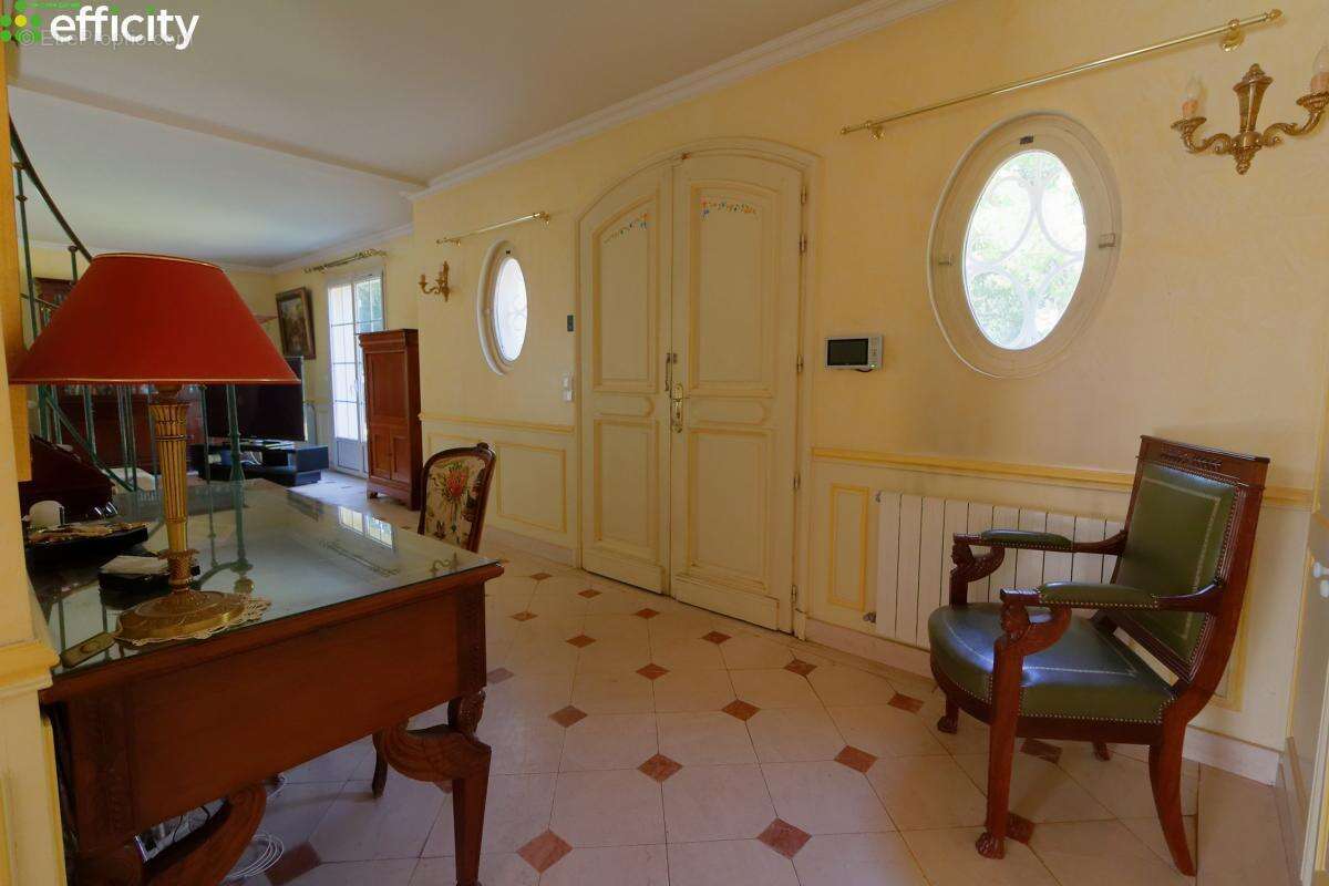 Maison à CHAUMONTEL