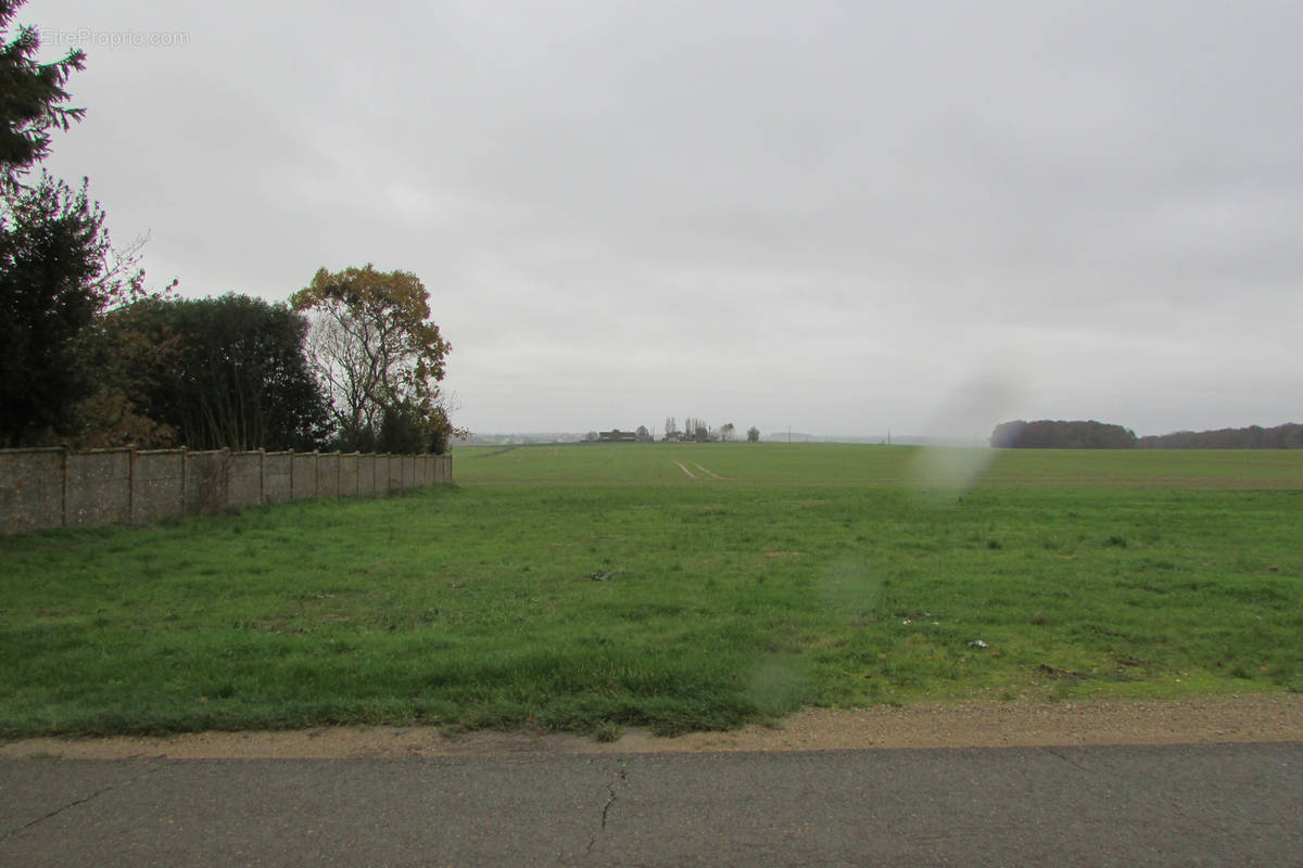 Terrain à ILLIERS-COMBRAY