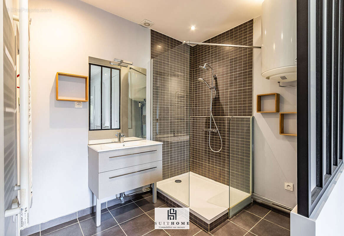 Appartement à CALUIRE-ET-CUIRE