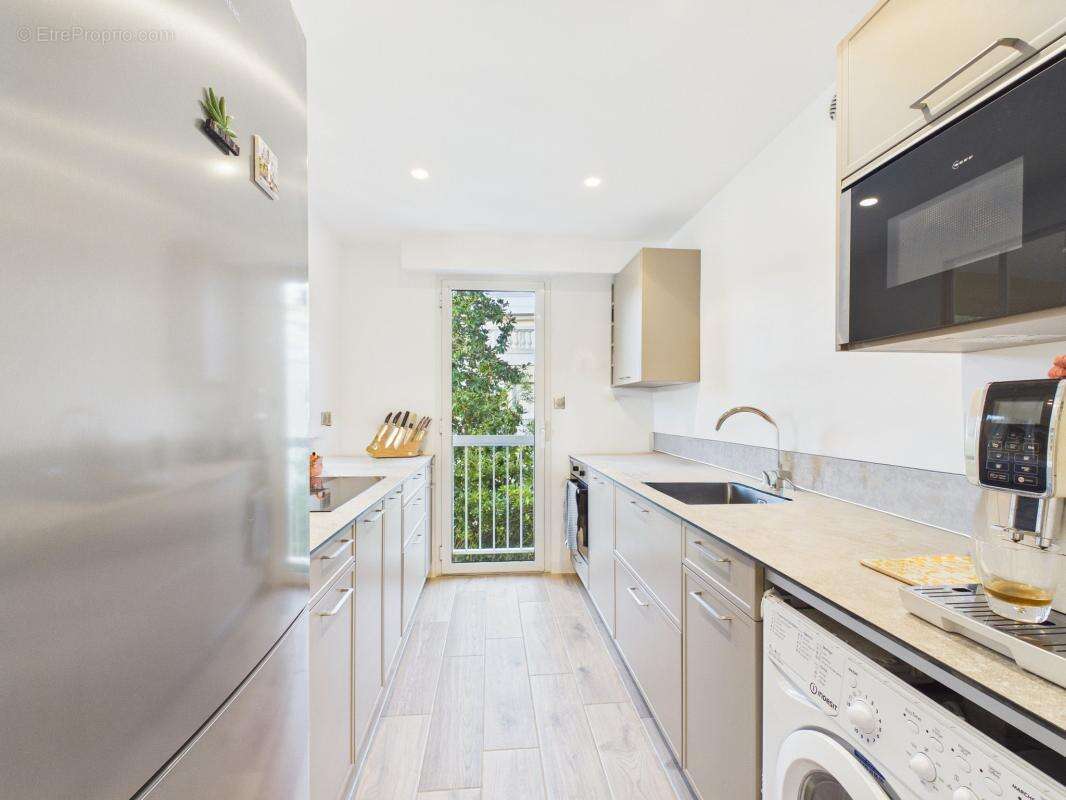Appartement à MANDELIEU-LA-NAPOULE