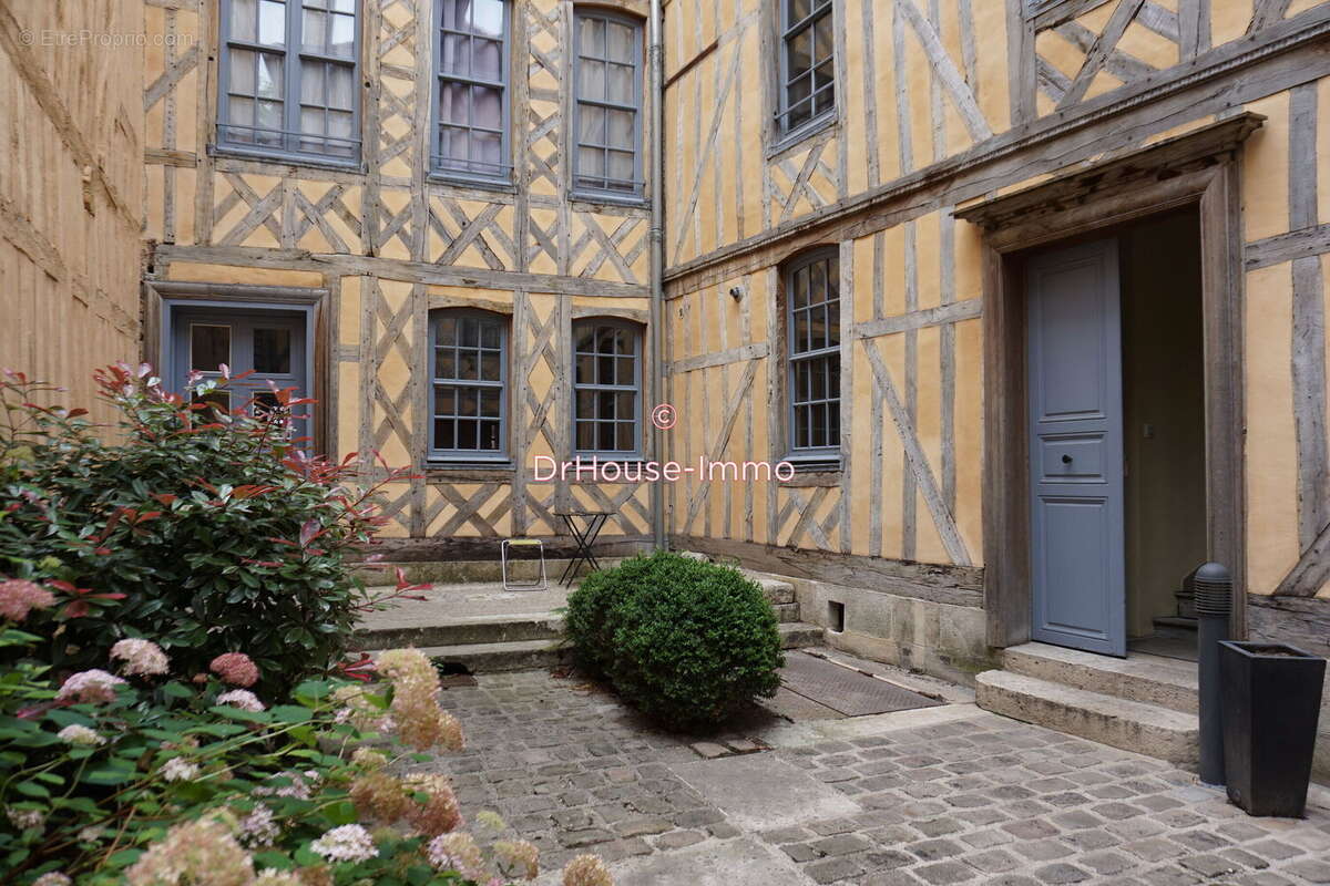 Appartement 98 m² à Troyes  - photo 14