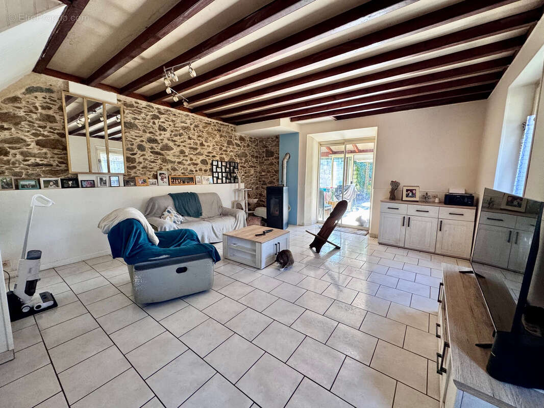 Maison à CORCOUE-SUR-LOGNE