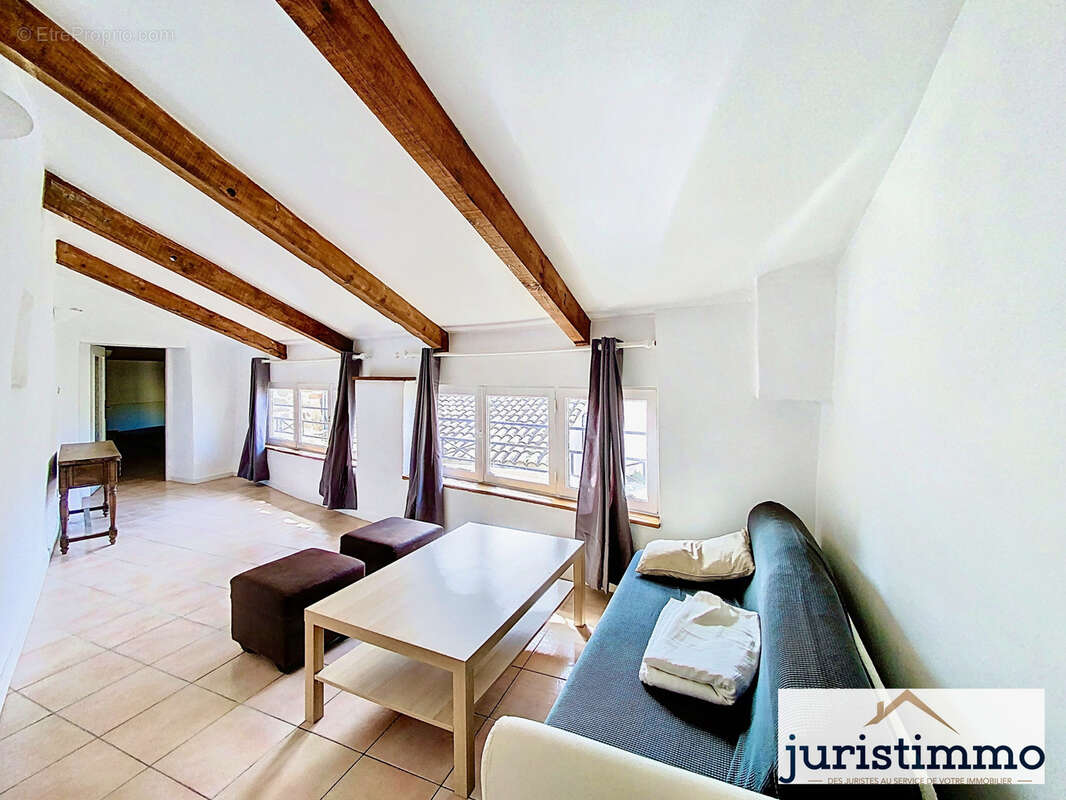 Appartement à PIOLENC