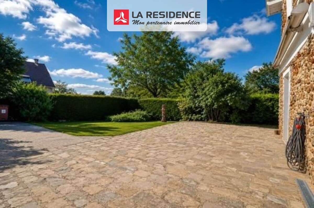 Maison 113 m² à Maule  - photo 7