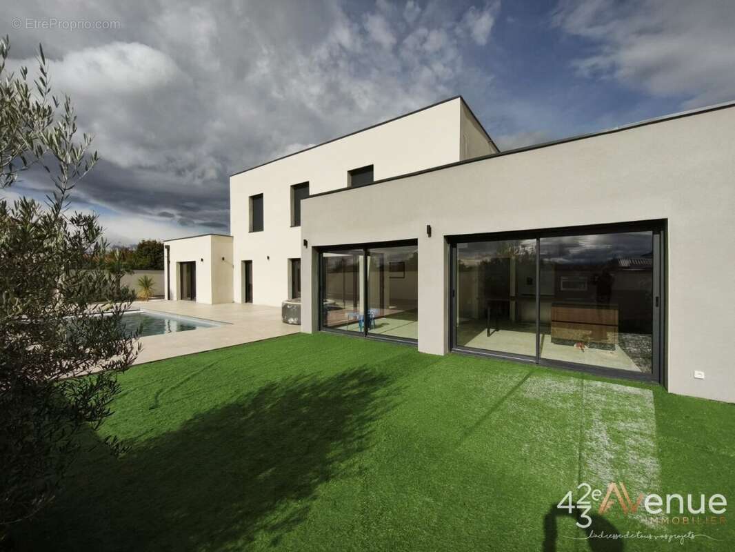 Maison à ANDREZIEUX-BOUTHEON