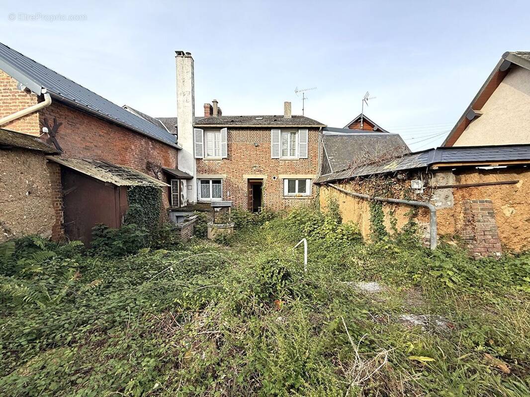 Maison à LE NEUBOURG