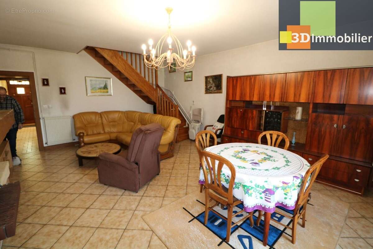 Photo 9 - Maison à LONS-LE-SAUNIER
