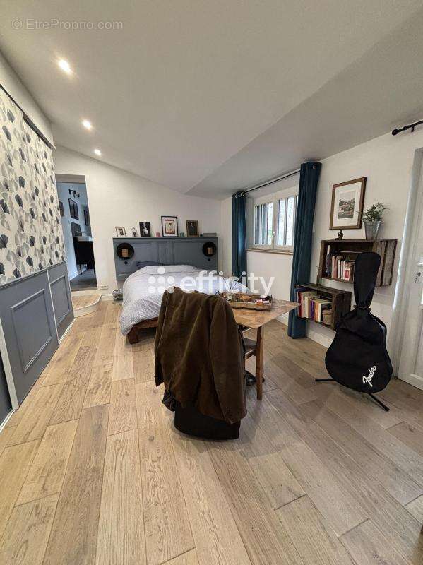 Maison à NIEUL-SUR-MER