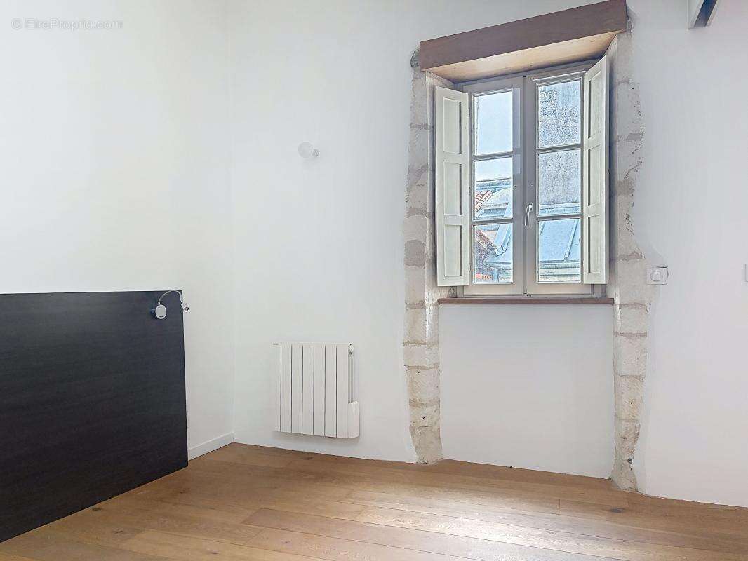 Appartement à LA ROCHELLE