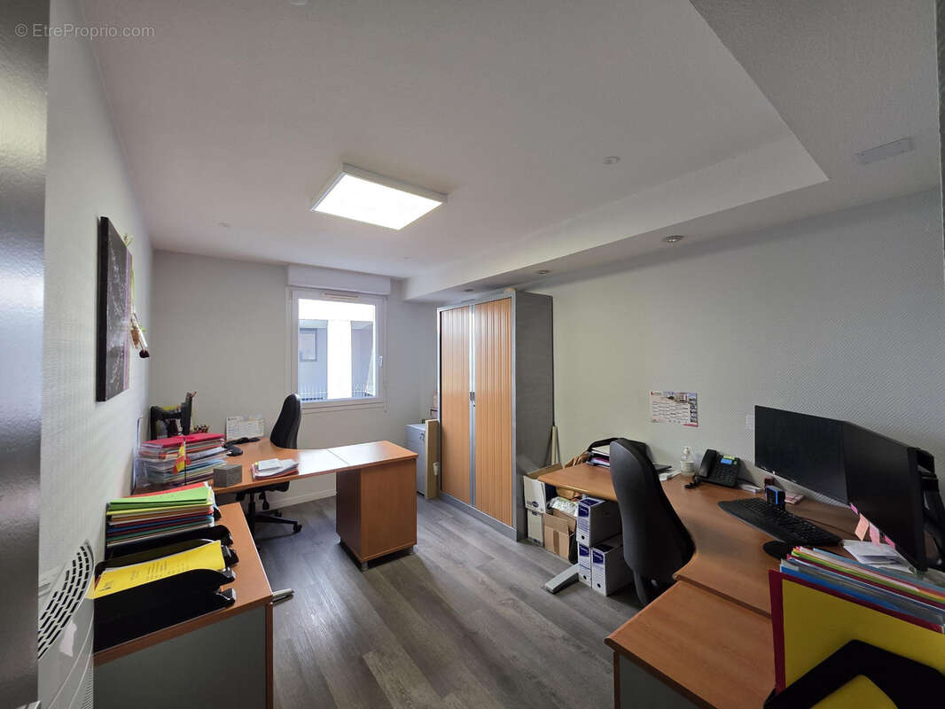 Commerce à CLERMONT-FERRAND