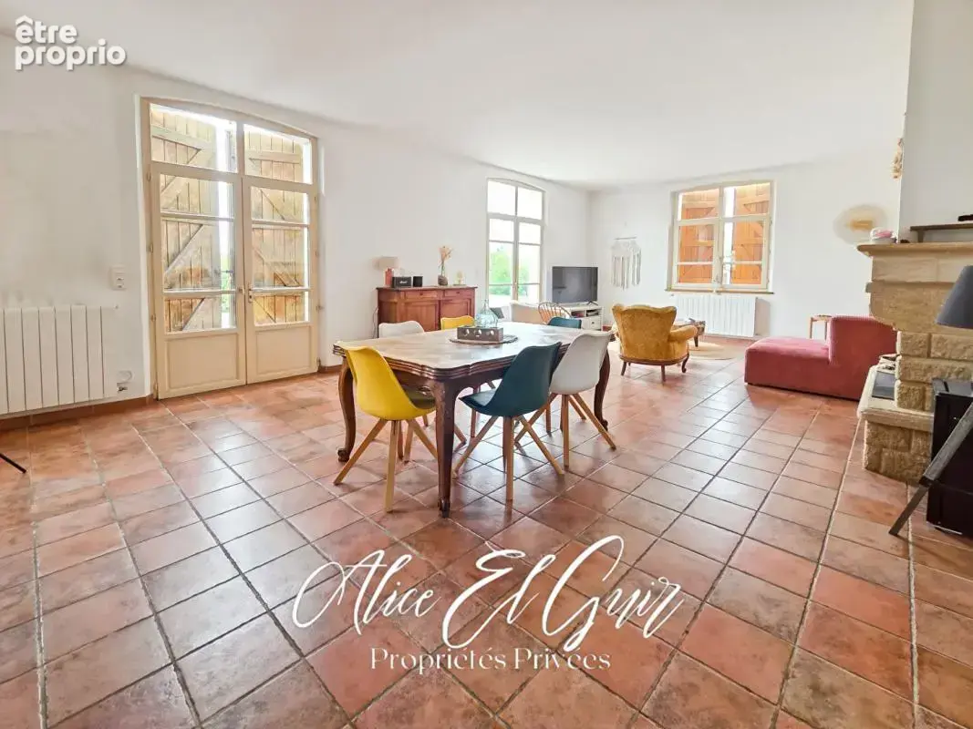 Maison Trebes 6 pièce(s) 182 m2 sur 1700 m² - photo 4
