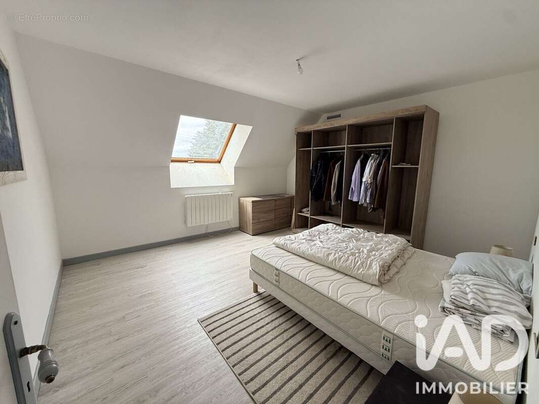Maison 345 m² à Sarroux  - photo 9