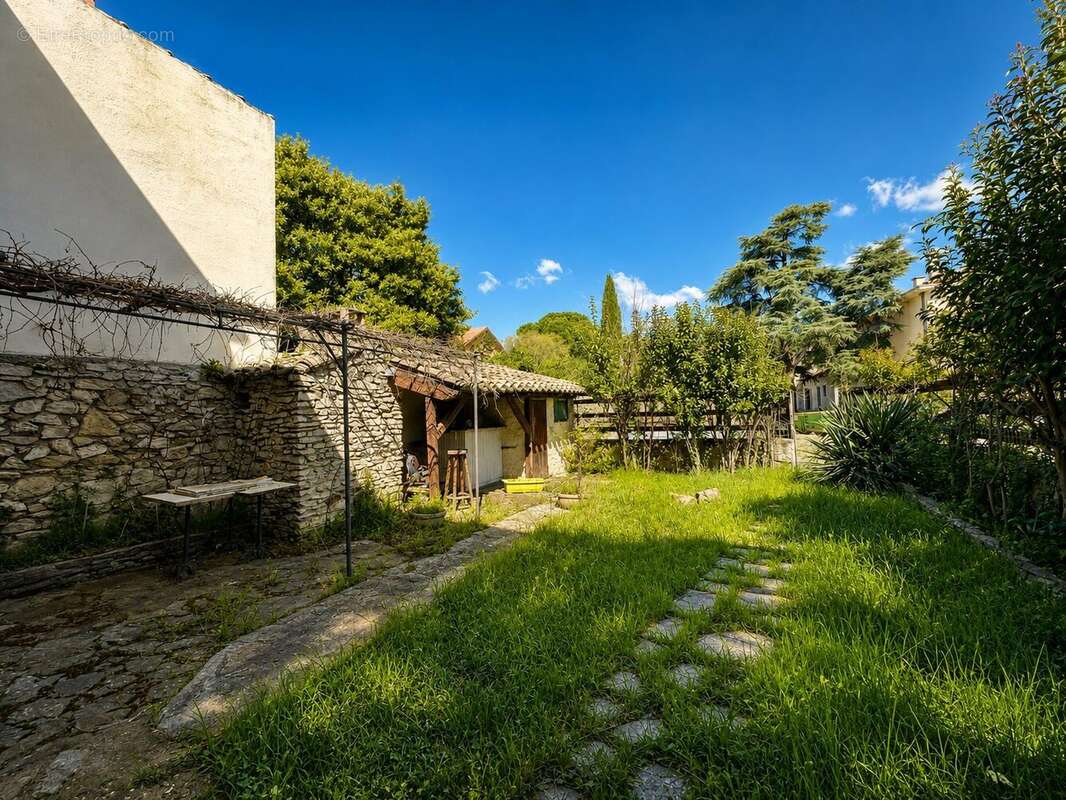 Appartement à NIMES
