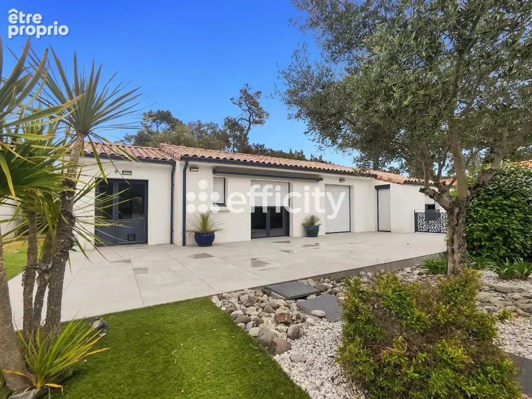 Maison 5 pièces 107 m² à vendre à Bretignolles-Sur-Mer (85470) - photo 1
