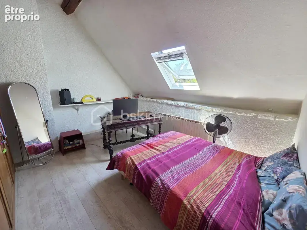 Magnifique Corps de ferme de 222m³ avec piscine et dépendances - photo 16
